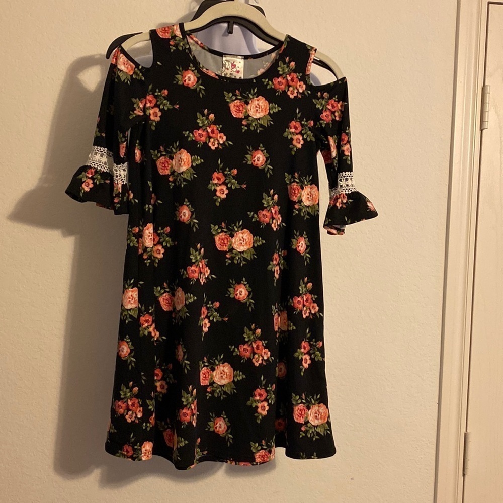 Jenna and Jessie dress or tunic top